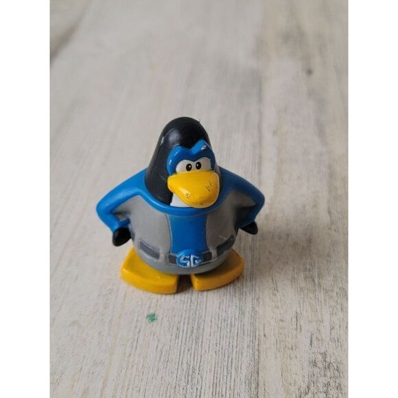 Disney club penguin jakks SG agent fbi toy figure - Picture 1 of 6